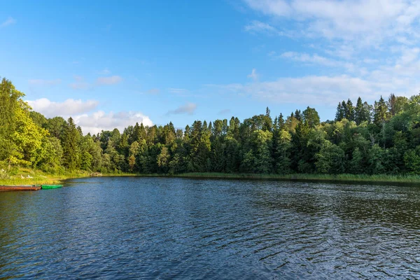 러시아의 Tver Oblast 지역의 호수의 아름다운 파노라마 러시아 중부에서 호수이다 — 스톡 사진