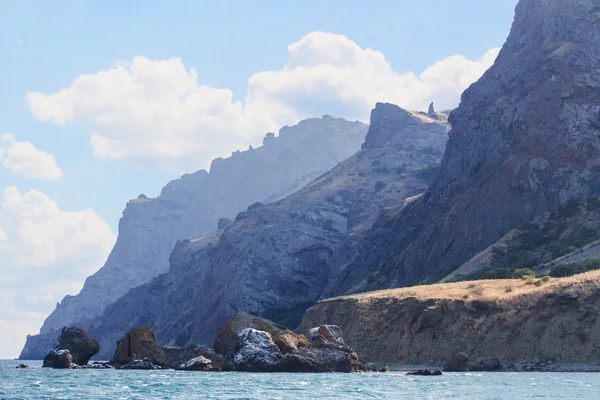 La Crimea las montañas Karadag — Foto de Stock