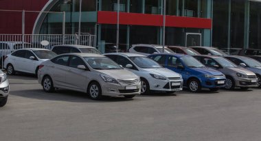 Satılık arabalar, hisse senedi satışı. Araba Satıcısı Envanteri