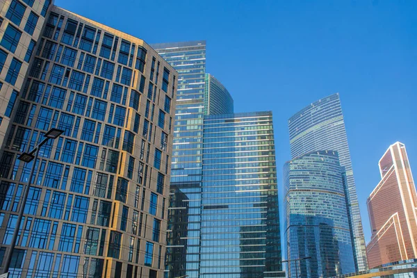 Rascacielos Futuristas Modernos Oficinas Bancos —  Fotos de Stock
