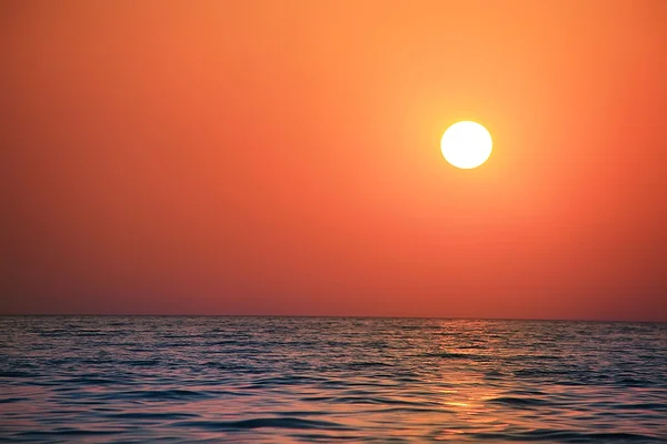 日没時の海の風景 — ストック写真