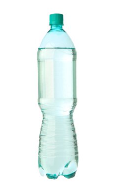 temiz su ile plastik şişe