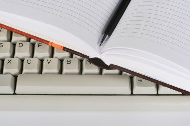 defter kalem klavye ile