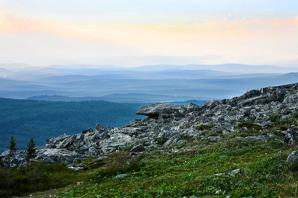 Mount Nurgush góry Ural Rosji — Zdjęcie stockowe