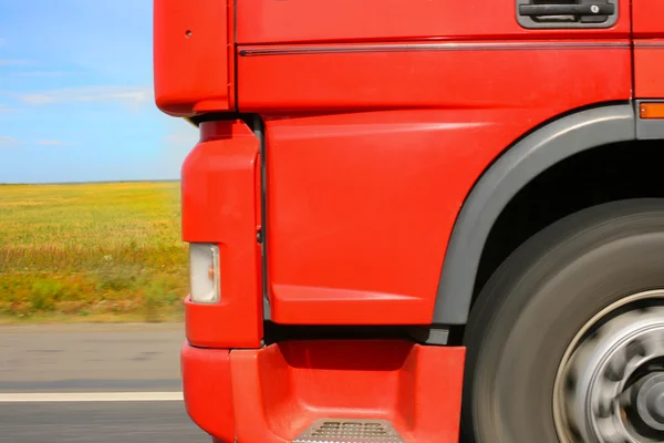 Rode vrachtwagen close-up — Stockfoto