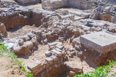 archeological excavations of ancient temple