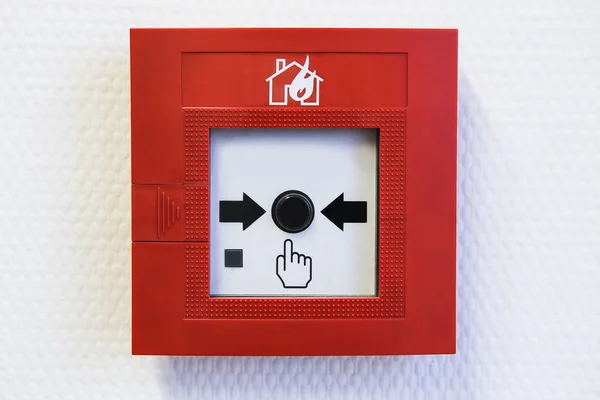 Button of the fire alarm system — Stock Photo, Image