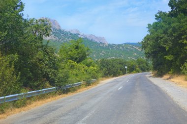 Crimea dağ manzarası karayolu ile