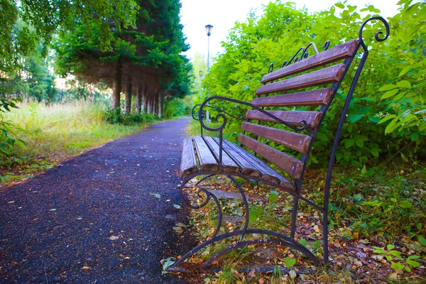 아름 다운 오래 된 공원 — 스톡 사진