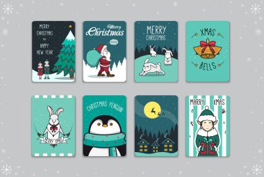 Noel kartları seti. Noel ağacı ve elflerin olduğu kartpostal, Noel Baba, tavşanlar, çanlar, tavşan, penguen, geyikler evlerin üstünde, elf. Vektör illüstrasyonu