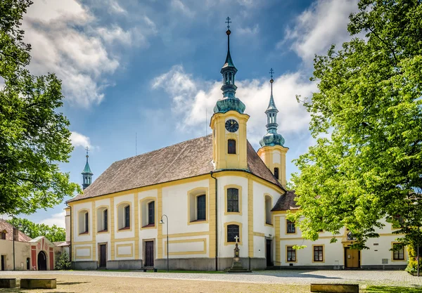 Замок ОПОННО в Чехии — стоковое фото