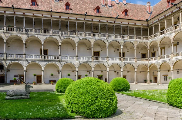 OPO? yok Castle Çek Cumhuriyeti