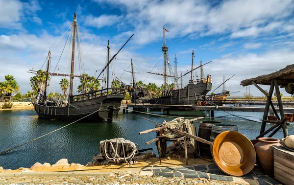 เรือ คริสโตเฟอร์ โคลัมบัส, ลาแรบิดา, Huelva ในสเปน — ภาพถ่ายสต็อก