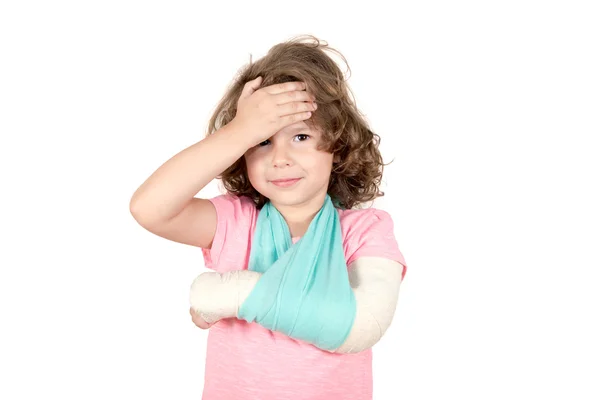 Bambino con la mano rotta — Foto Stock