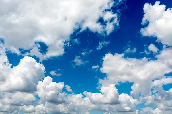 Moln och himmel — Stockfoto