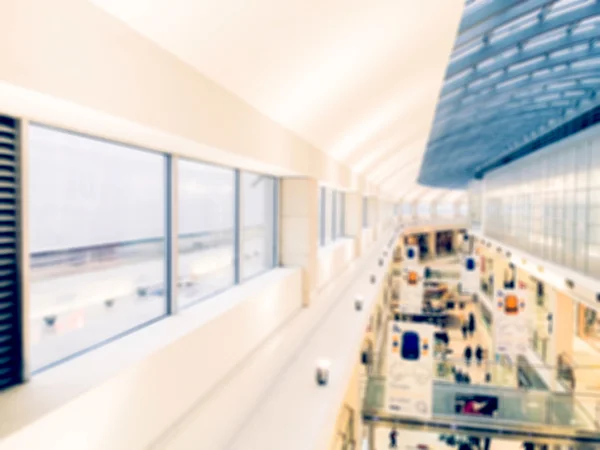 Interior of modern shopping mall — Stock Photo, Image