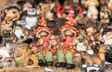 Seramik el yapımı oyuncaklar