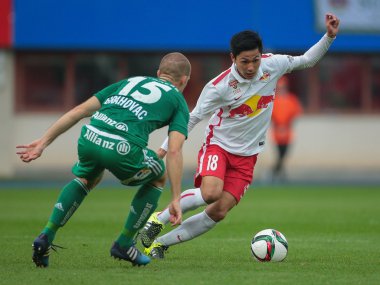 Rapid vs. Salzburg futbol oyunu