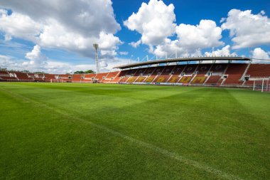 Futbol sahası, futbol sahası, 2017 'de Bangkok Tayland' dan yeşil çimenler.