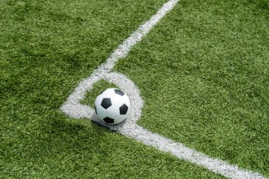 Köşe başında futbol topu ve futbol sahası, futbol sahası, arka plan dokusu