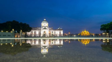 Bangkok - Dusit Sarayı, Bangkok 'taki Ananta Samakom Taht Salonu, güzel gün batımı, Manzara Tayland