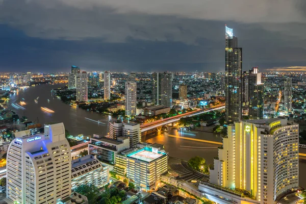 Night Metropolitan Beautiful Sunset Curve Chao Phraya River Long Exposure — Stock Photo, Image