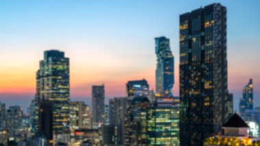 Blured Bangkok Şehri - Havadan manzara güzel gün batımı Bangkok şehir kulesi Tayland şehir merkezi gökyüzü, gece şehir manzarası, Bangkok Tayland manzarası