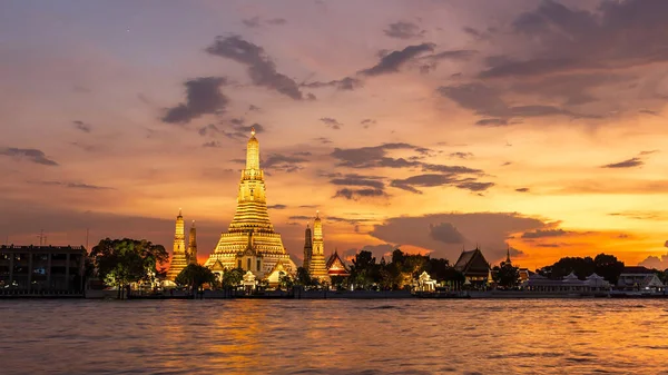 Beautiful Sunset Wat Arun Temple Chao Phraya River Landscape Bangkok — Stock Photo, Image