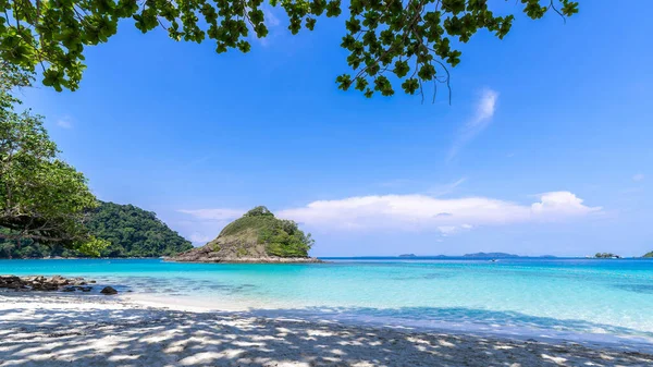 泰国东部特拉德省的高昌岛海景 蓝天背景 泰国海岛景观 — 图库照片