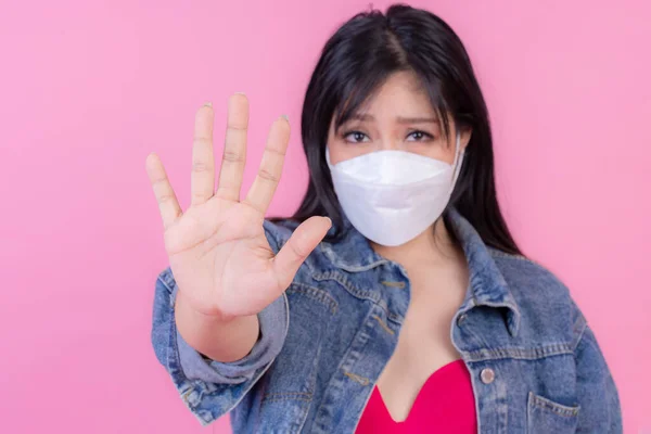 Ázsiai Lány Visel Arc Maszk Show Stop Kéz Gesztus Megállítani — Stock Fotó