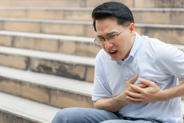 Asiático Macho Sufriendo Mal Dolor Pecho Ataque Cardíaco Senior Heart — Foto de Stock