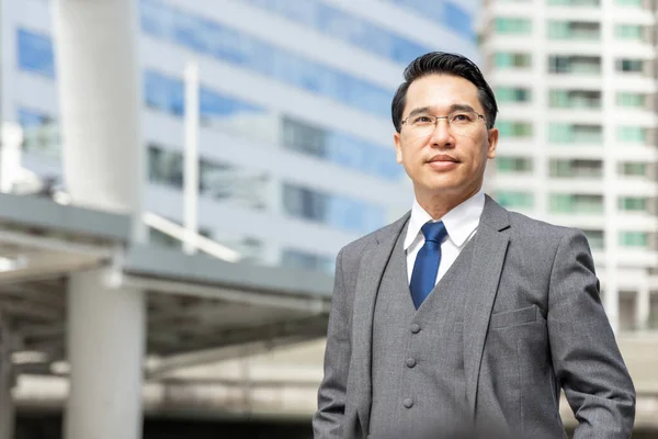 Porträt Asiatischer Geschäftsmann Business District Lifestyle Business People Konzept — Stockfoto