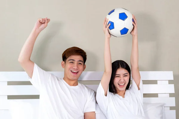 Young Asian Handsome Husband Beautiful Wife Feel Great Soccer Cheering — Stock Photo, Image