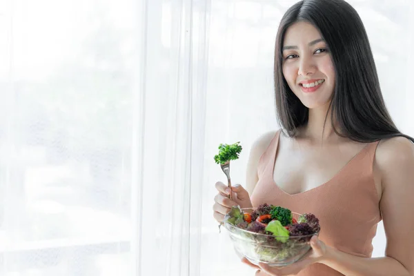 Beautiful Beauty Woman Asian Cute Girl Feel Happy Eating Diet — Stock Photo, Image