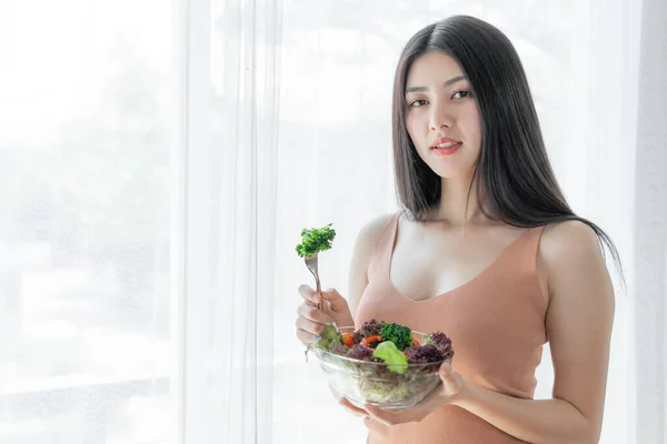 Beautiful Beauty Woman Asian Cute Girl Feel Happy Eating Diet — Stock Photo, Image