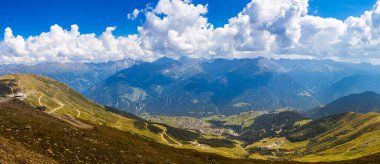Avusturya, Fiss 'teki Alpler' in manzarası harika..