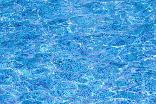 Água azul na piscina — Fotografia de Stock