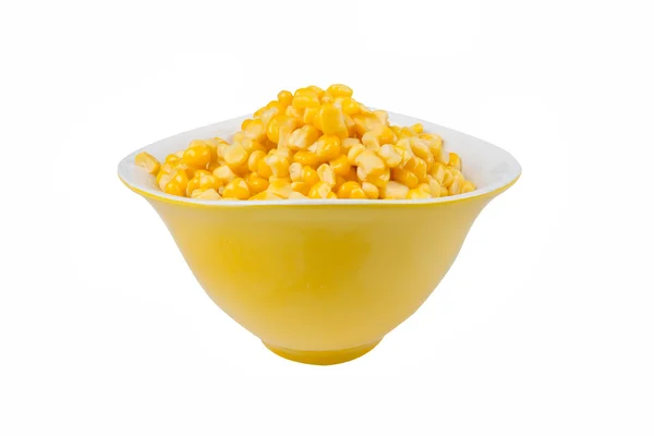 Gul majs i en skål — Stockfoto