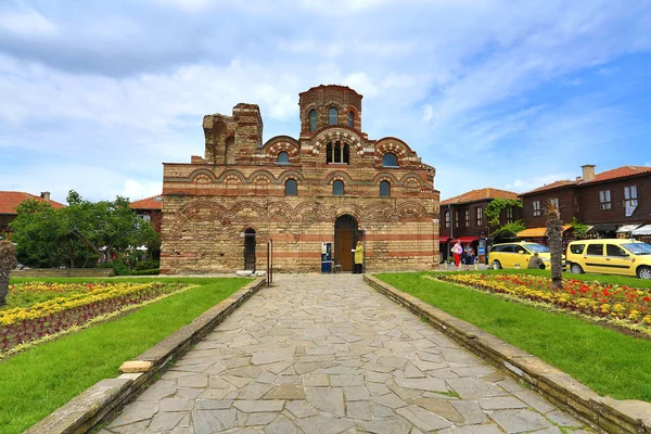 Nessebar, Bulgária - Juine 11: A Krisztus Pantocrator Curch a da — Stock Fotó
