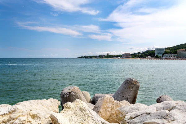 Strand aan de zwarte zee — Stockfoto