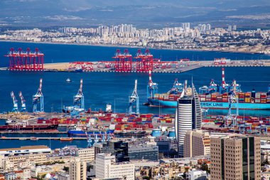 Hayfa, İsrail, 25 Ocak 2021: Limanın manzarası