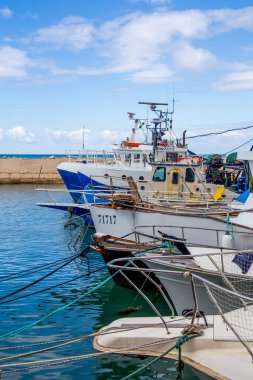 Tel Aviv, İsrail - 04 Mart 2021: Eski Jaffa limanının manzarası