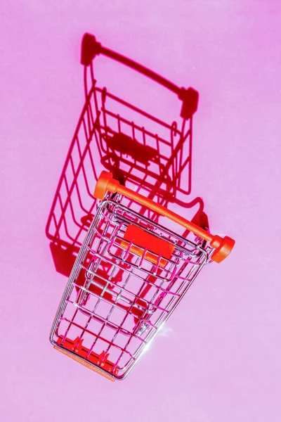 Carrito Compras Con Sombra Sobre Fondo Rosa — Foto de Stock