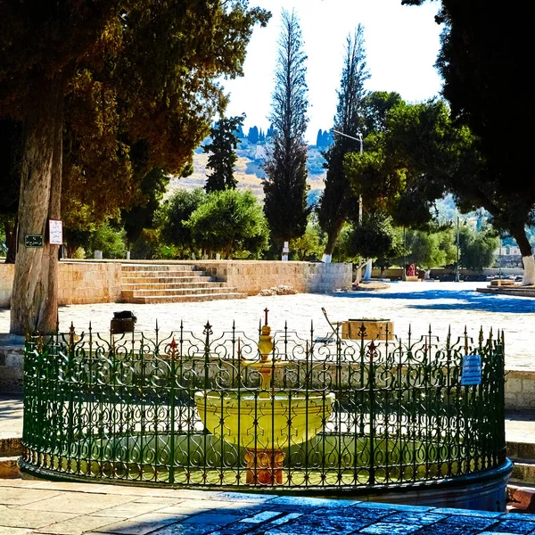 Jerusalem Israel Jule 2021 Kas Ablution Fountain Muslim Worshippers Southern — Stock Photo, Image