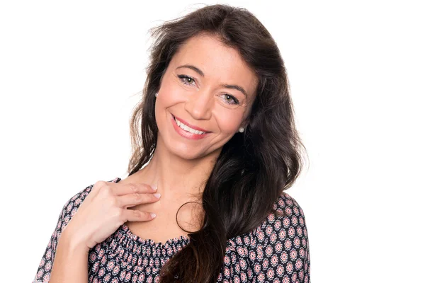 Mujer de mediana edad sonriendo — Foto de Stock