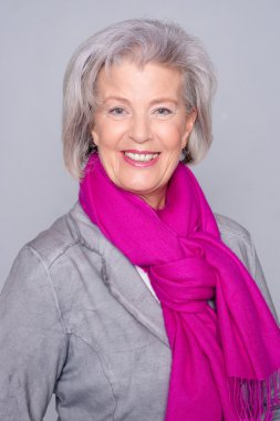  gülümseyen kadın kıdemli