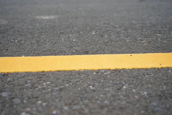 Yellow Traffic Line Used Divide Traffic Direction Ensure Road Safety — Stock Photo, Image