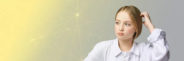 Pretty young girl portrait at studio — Stock Photo, Image