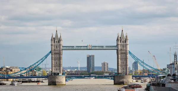 Ikoniska Tower Bridge Förbinder Londong Med Southwark Themsen River London — Stockfoto