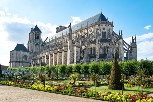 Собор Буржа, Франция — стоковое фото